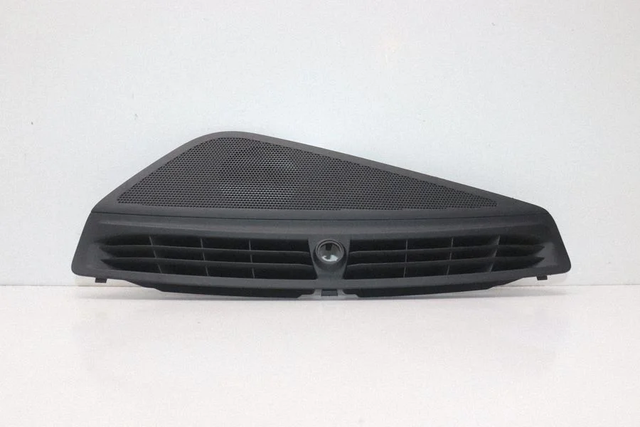 Dash center speaker trim cover – Alfa Romeo Stelvio (2016-)