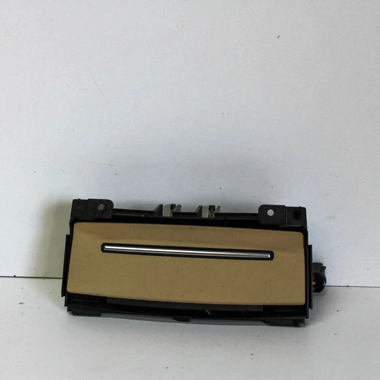 Cigarešu piesmēķētājs 4G0919565