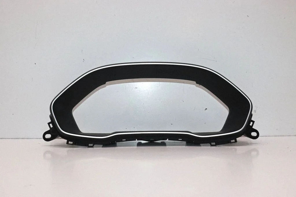 Dashboard trim 83A857115