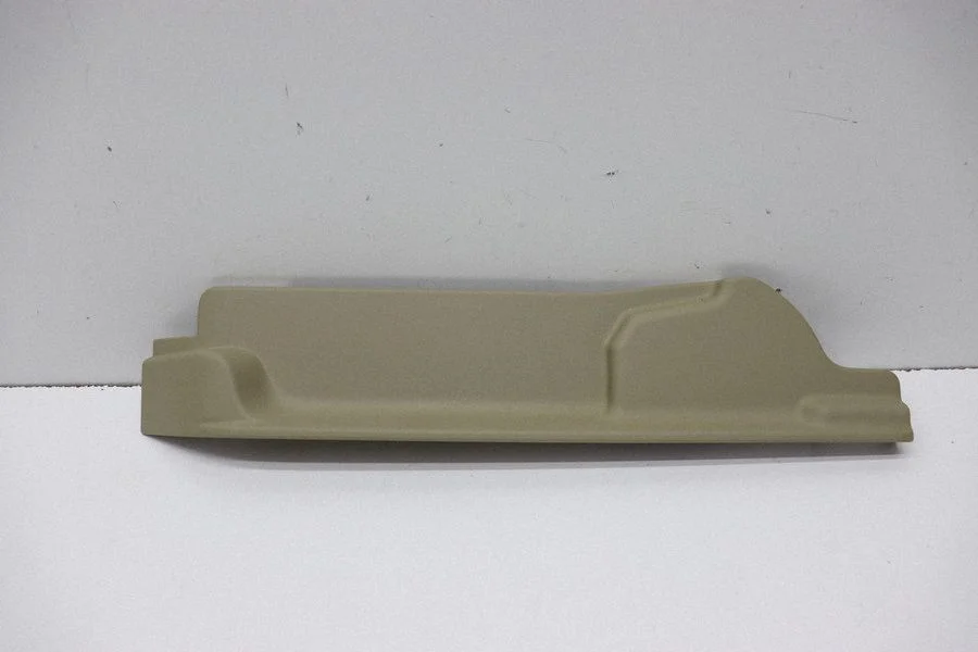Front door seat control surround trim – Land Rover Range Rover L405 (2013-2021)