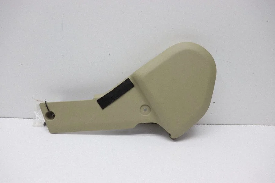 Front door seat control surround trim – Land Rover Range Rover L405 (2013-2021)