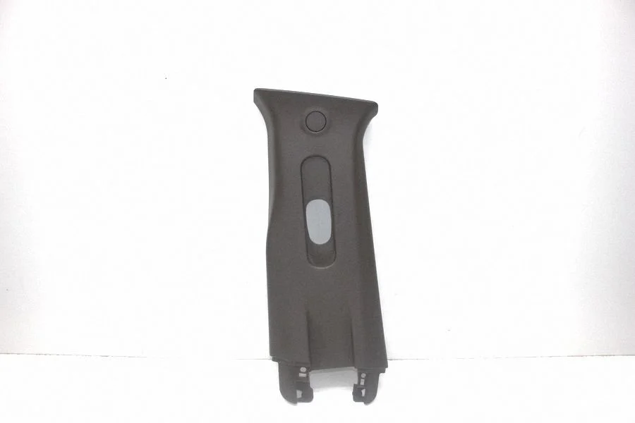 (B) piilari kate (alumine) – Jeep Renegade (2014-)