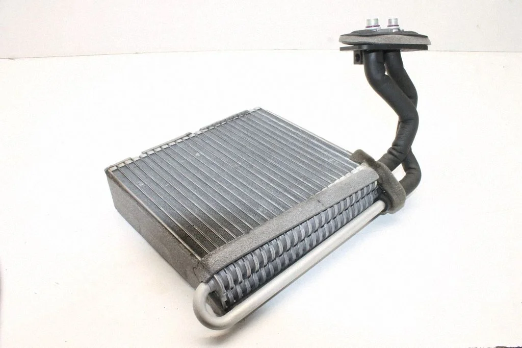 Kliimaseadme radiaator (salongis) – Ford Focus (2010-2017)