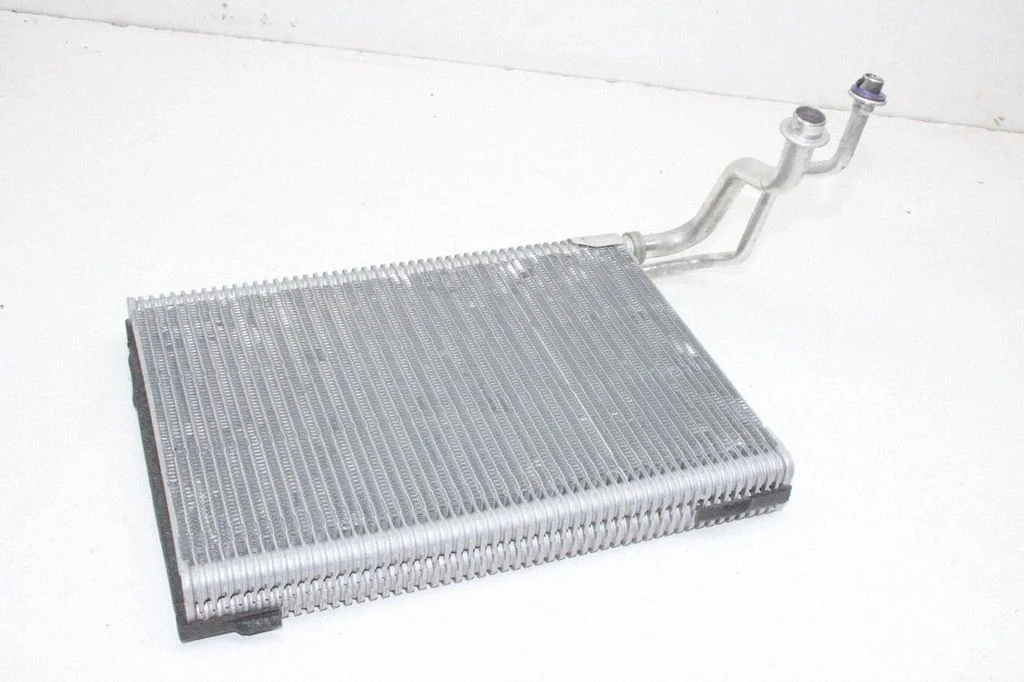 Kliimaseadme radiaator (salongis) – BMW i4 (2021-)