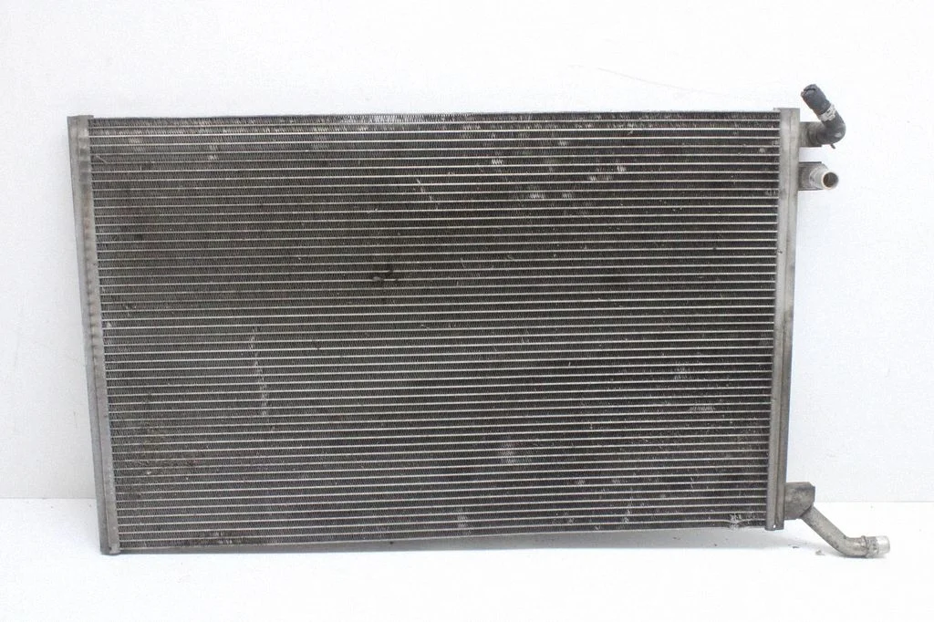 Dzesēšanas šķidruma radiators GX738K230BB