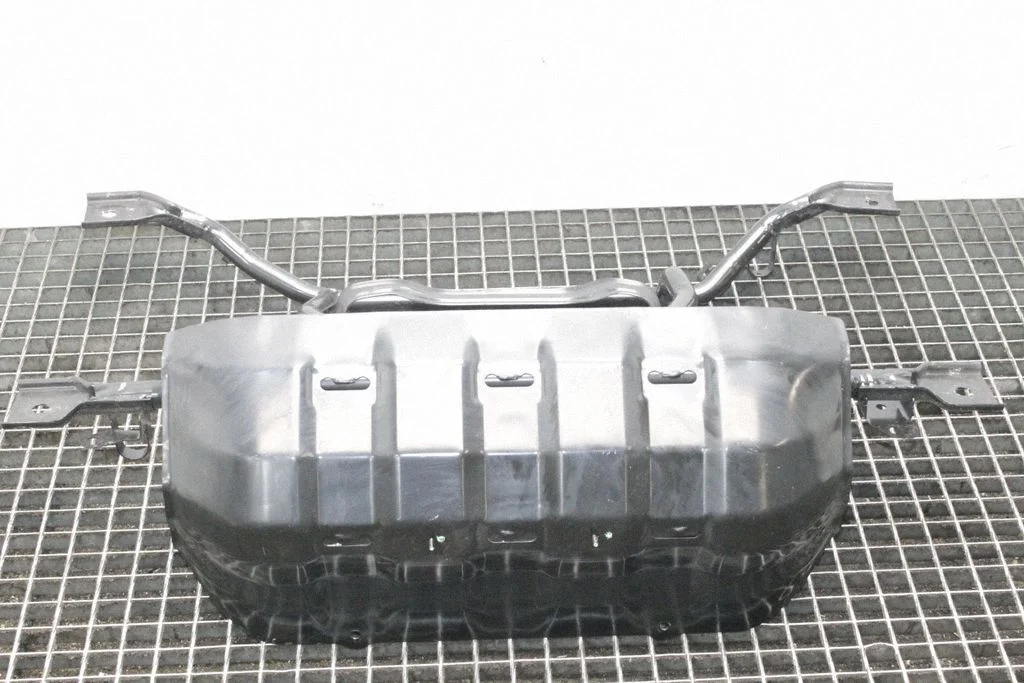 Fuel tank mounting bracket – Audi RS Q3 (2019-)