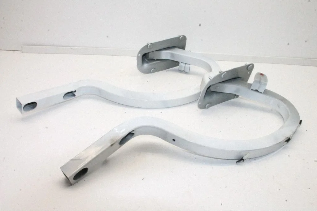 Aizmugurējā vāka eņģe (-es) – BMW 4. sērija F32 F33 (2013-2020)