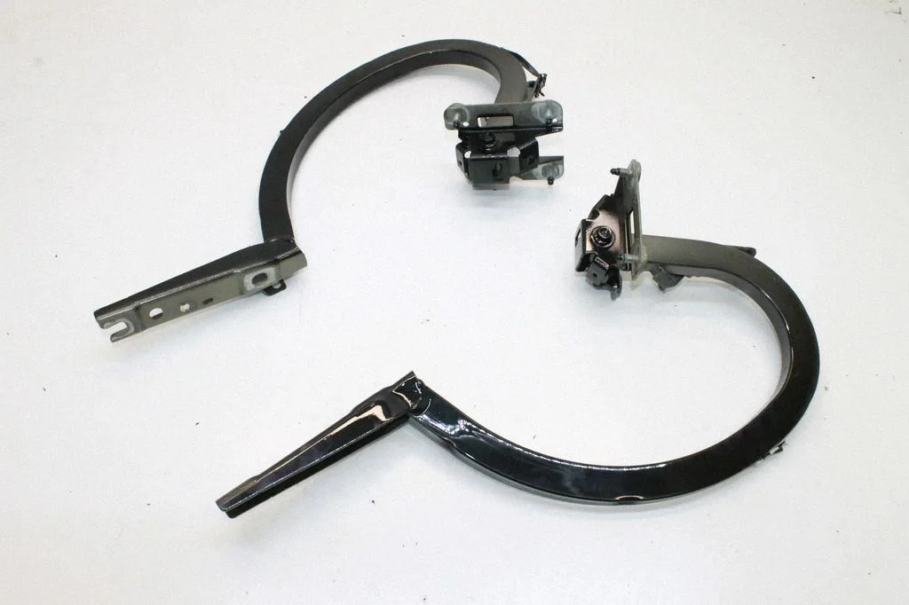 Aizmugurējā vāka eņģe (-es) – BMW Series 3 M3 G80 (2020-)