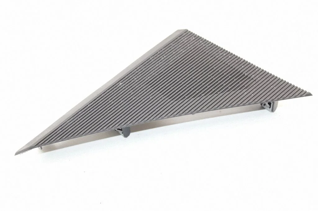 Dash center speaker trim cover 281C27990R