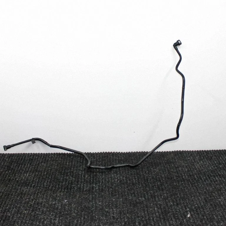 Caurulītes/šļūtenes 8W6133366A