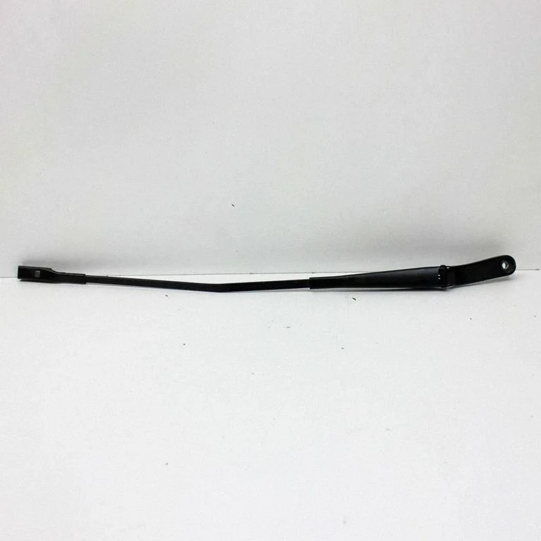 Priekšējā stikla tīrītājs 4G1955408B