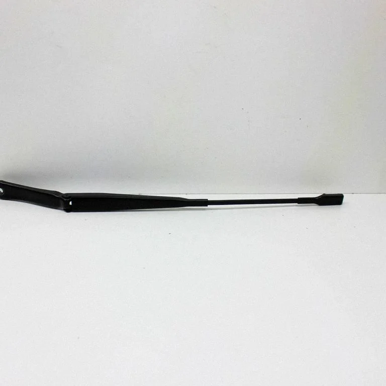 Priekšējā stikla tīrītājs 7429708
