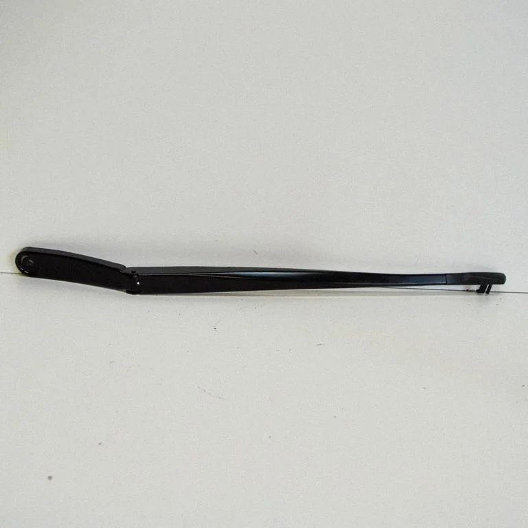 Priekšējā stikla tīrītājs 7203156