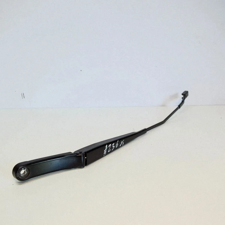 Priekšējā stikla tīrītājs 6R2955409A