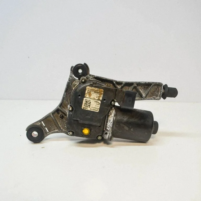 Wiper motor – Ford Kuga II (2013-2019)