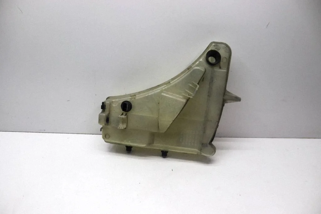 Windshield washer fluid reservoir/tank – Porsche Panamera (970) (2009-2017)