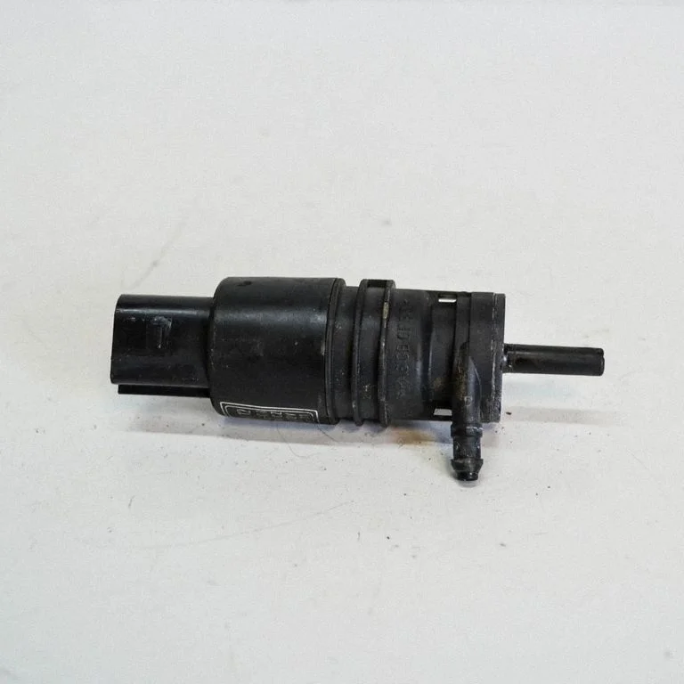 Pompka spryskiwacza szyb – BMW Seria 4 F32 F33 (2013-2020)