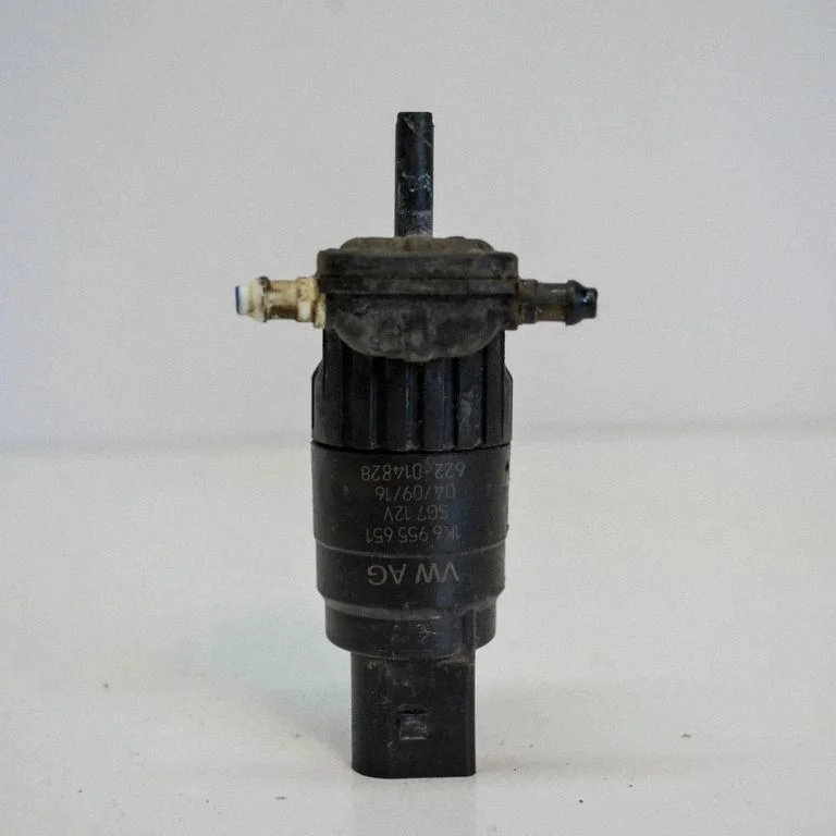 Pompka spryskiwacza szyb 1K6955651