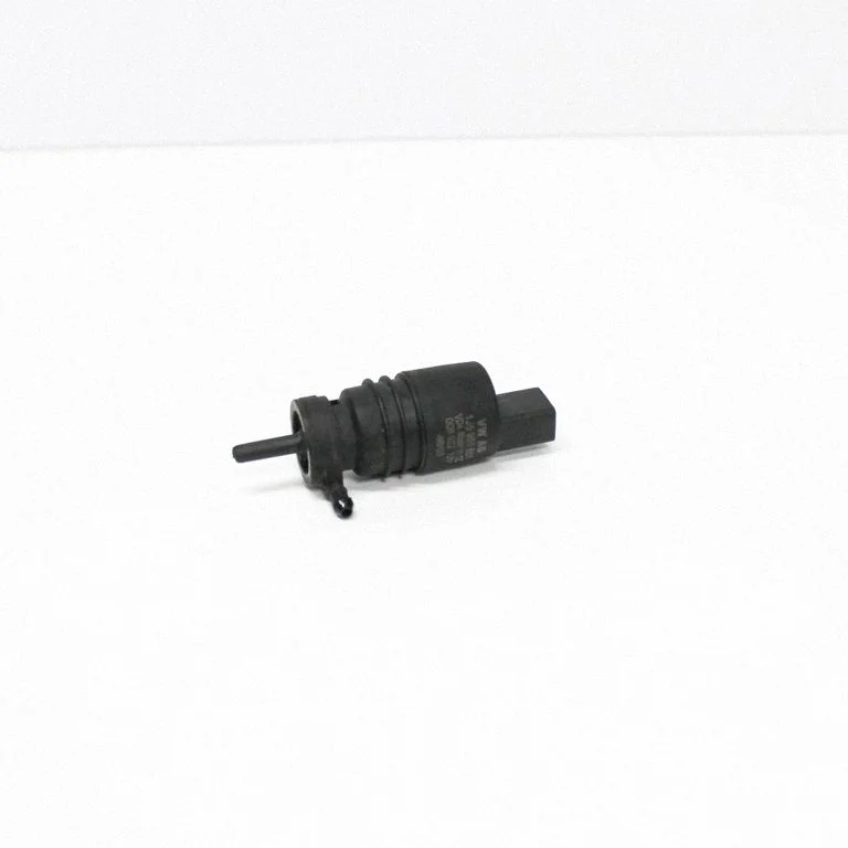 Pompka spryskiwacza szyb 1J5955651