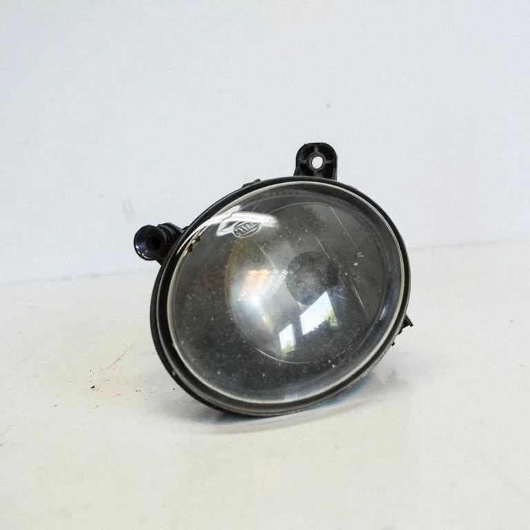 Halogen przedni – prawa