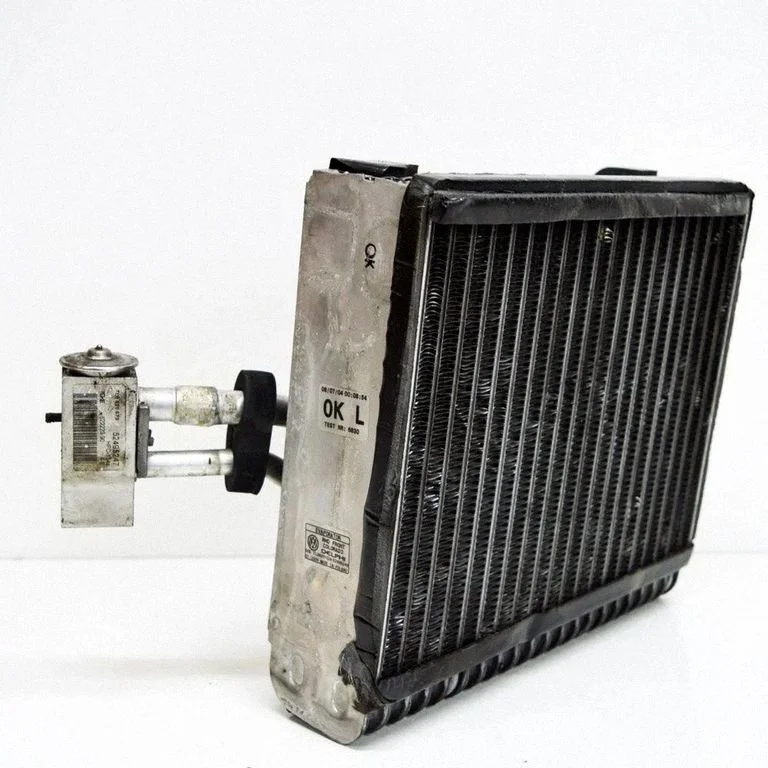 Gaisa kondicioniera dzesēšanas radiators (kondensators) – Volkswagen Touareg I (2002-2010)