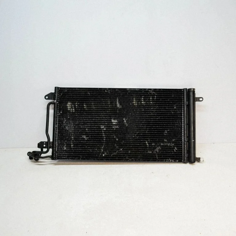 Gaisa kondicioniera dzesēšanas radiators (kondensators) 6R0820411G