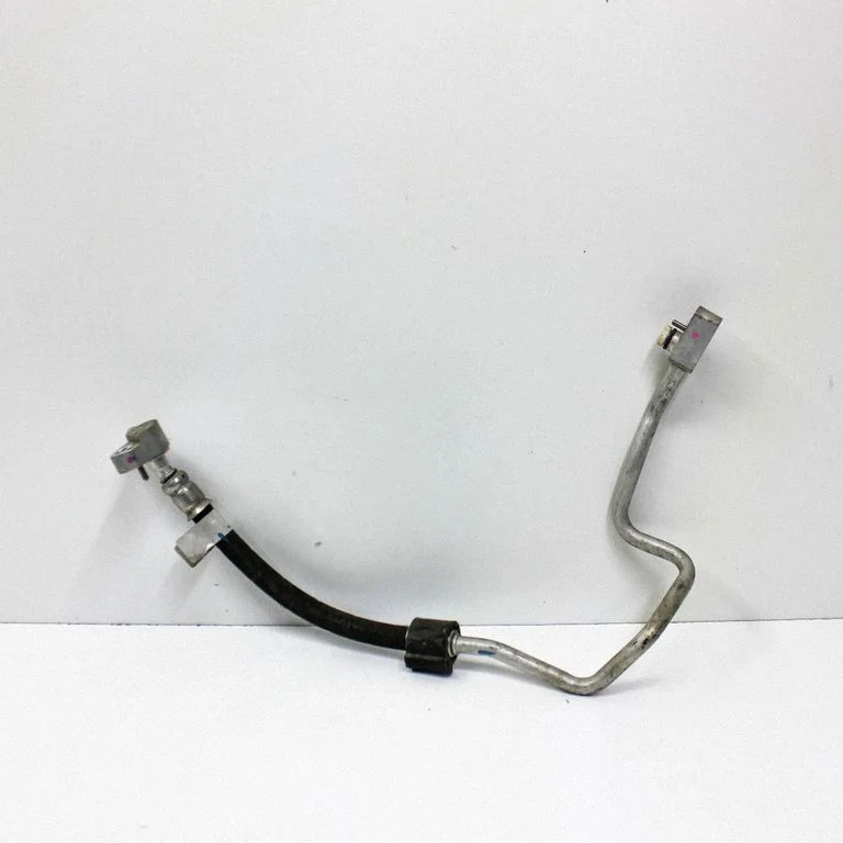Air conditioning (A/C) pipe/hose 9289101