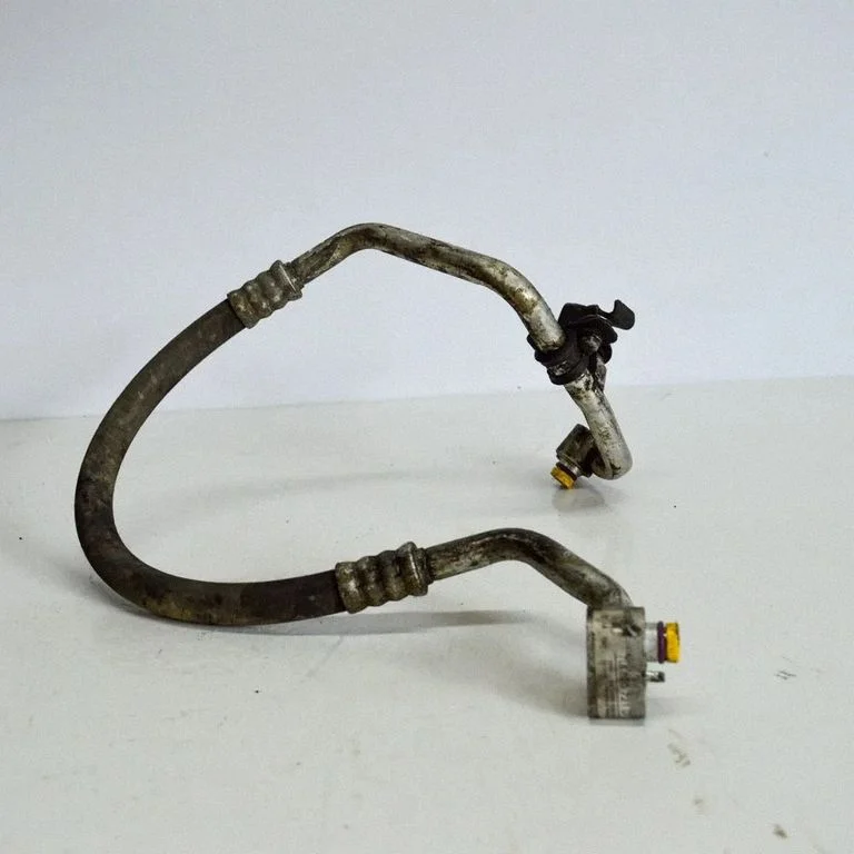 Air conditioning (A/C) pipe/hose 7L6820721D