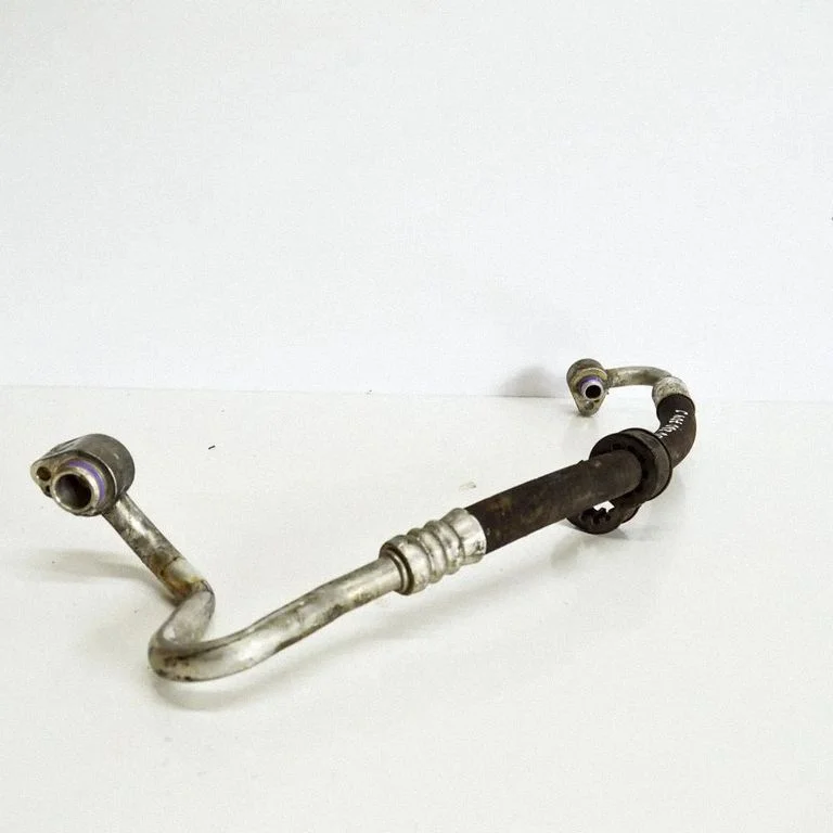 Air conditioning (A/C) pipe/hose – Volkswagen Passat B5.5 (2001-2005)