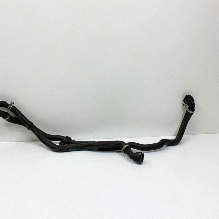 Motora dzesēšanas caurule (-es)/šļūtene (-es) 9239779