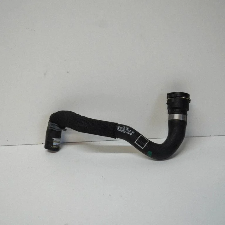 Motora dzesēšanas caurule (-es)/šļūtene (-es) 8W0122073F