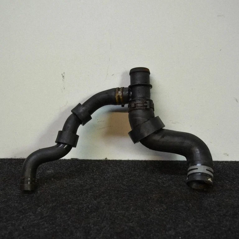 Engine coolant pipe/hose – Seat Ibiza IV (6J,6P) (2008-2017)