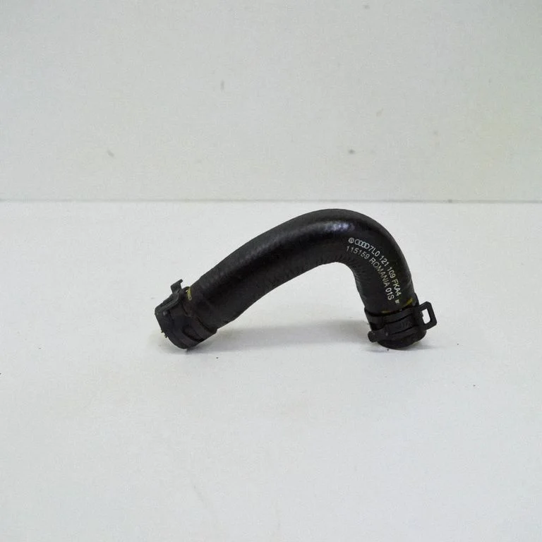 Engine coolant pipe/hose 7L0121109