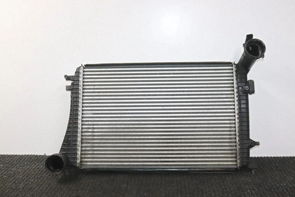 Intercooler 1K0145803R