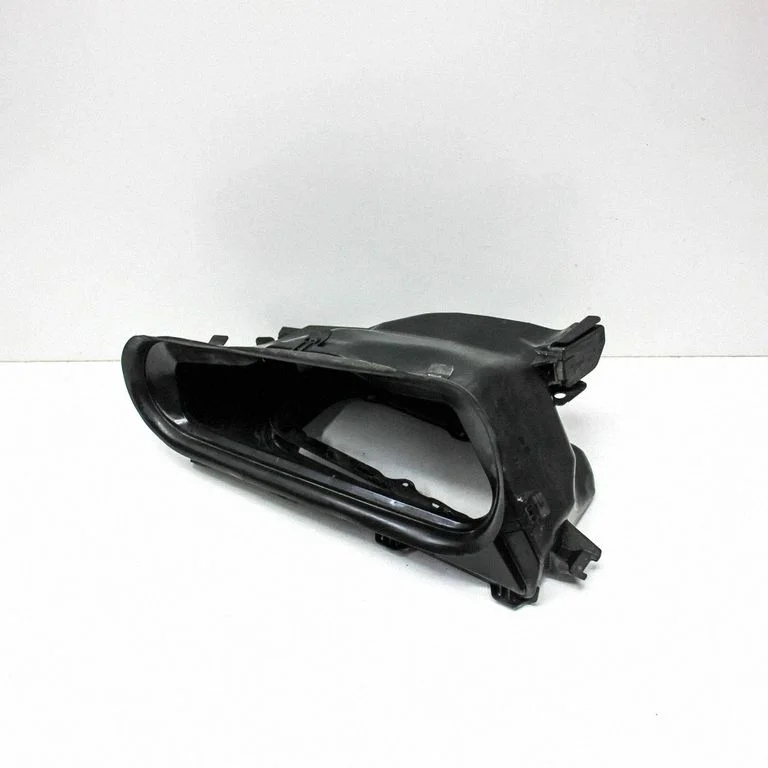 Intercooler air guide/duct channel 32219198