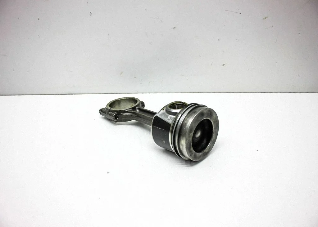Tłoki 81L155