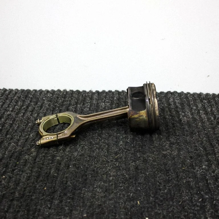Piston 755852804D