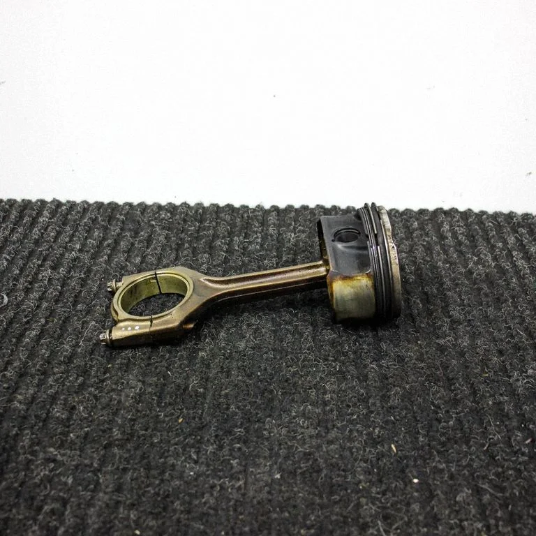Piston 755852804D