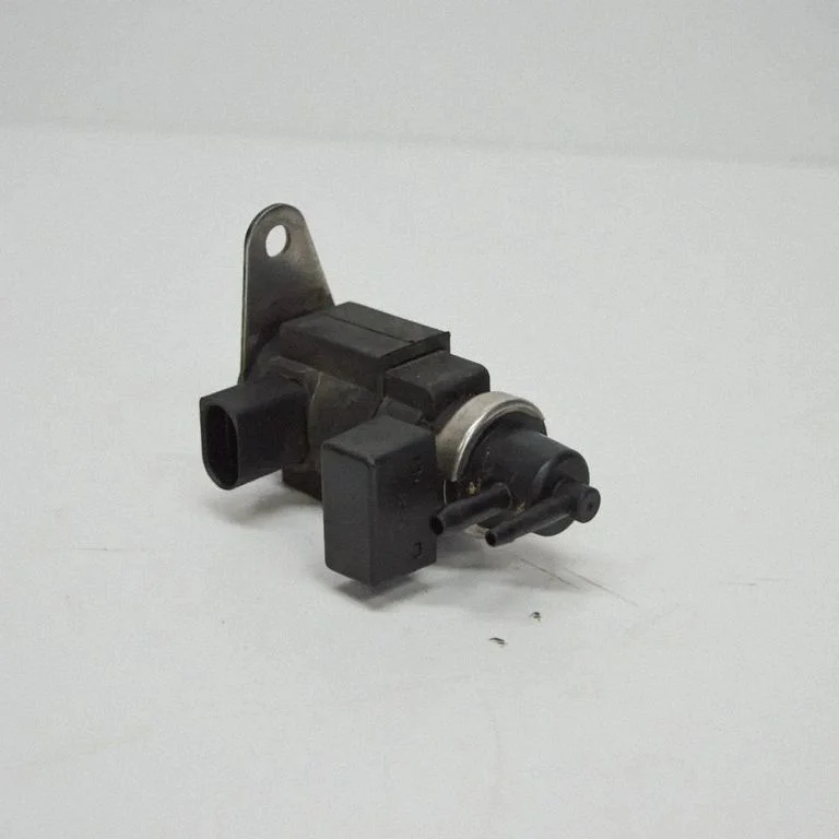 Turbo solenoīda vārsts 057906630A