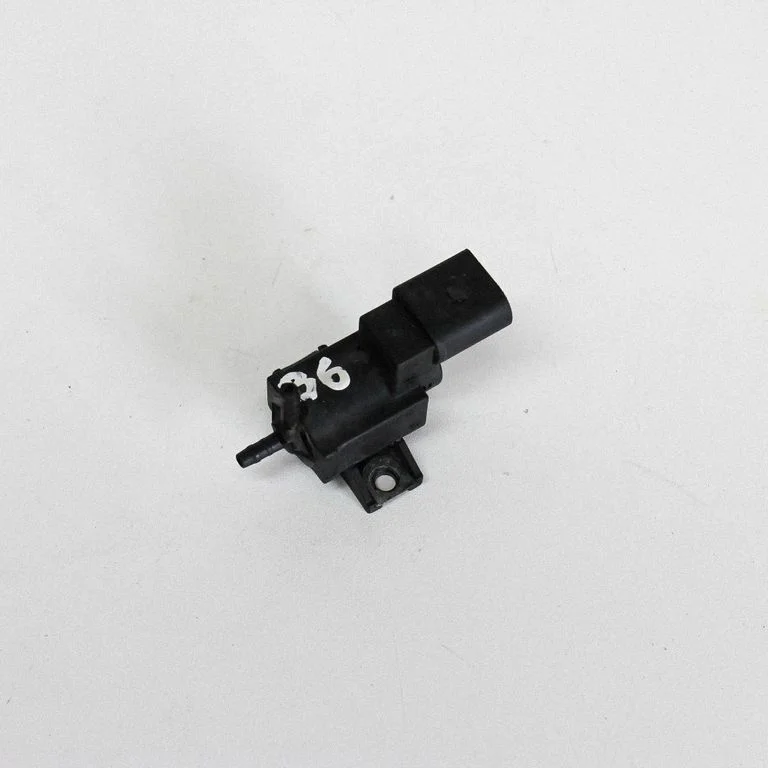 Zawór elektromagnetyczny turbo 037906283D