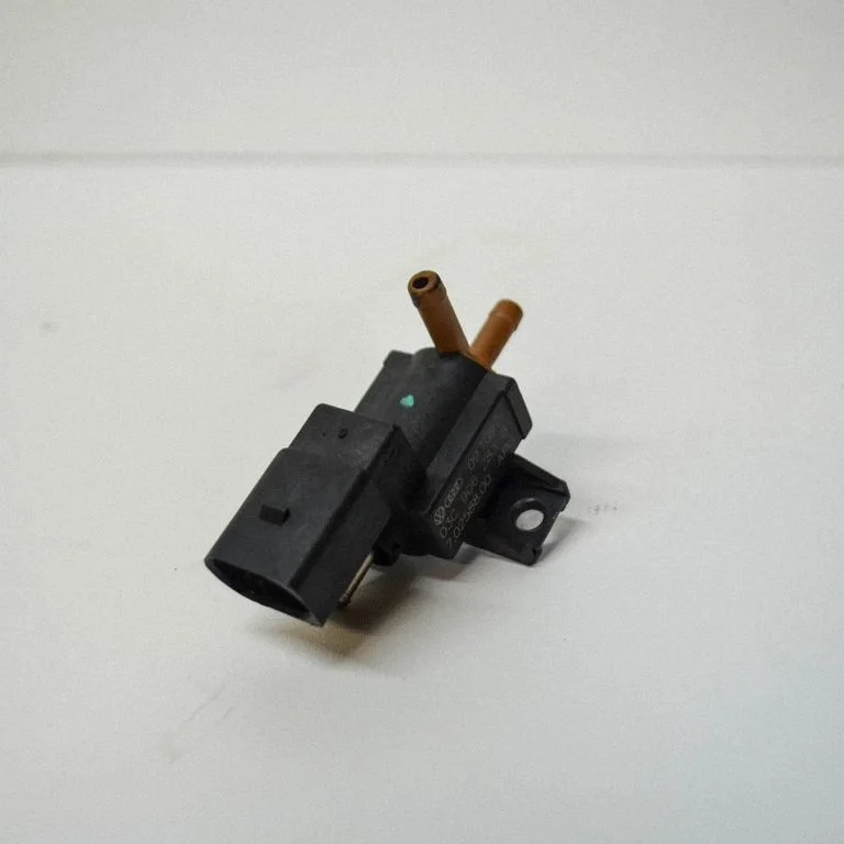 Zawór elektromagnetyczny turbo 03C906283B