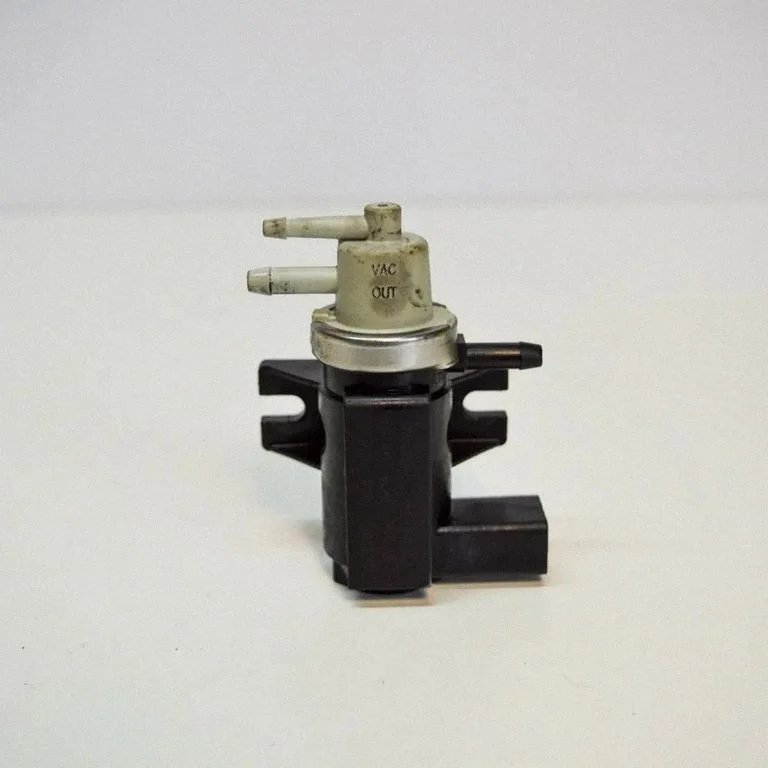 Zawór elektromagnetyczny turbo 1J0906627A