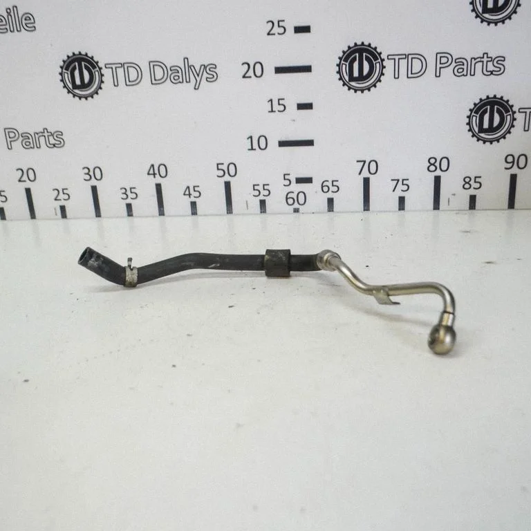 Przewody/węże olejowe turbo 06D121492J
