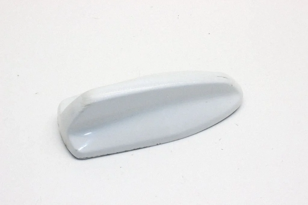 Roof (GPS) antenna cover – Volvo XC60 (2017-)