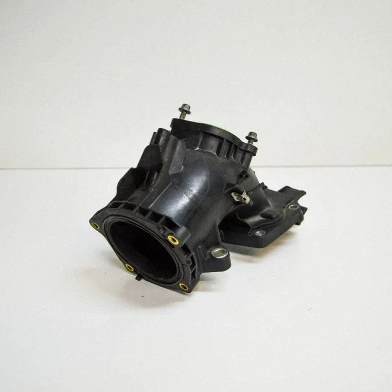 Air intake duct part – Mercedes-Benz B-Class W246 W242 (2011-2017)