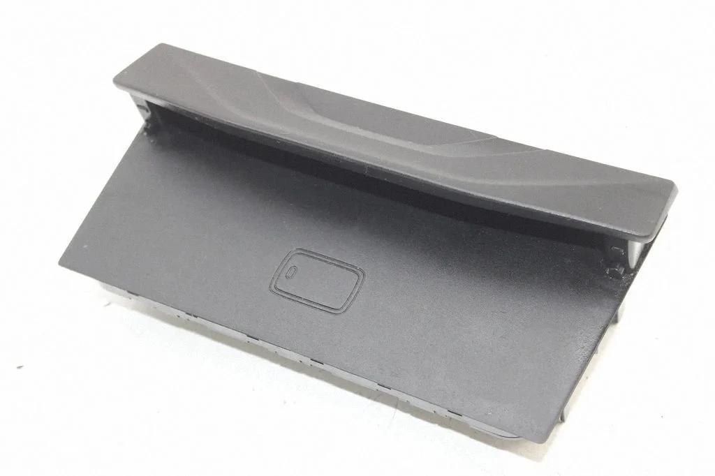 Wireless charging module – BMW 1 Series F40 (2019-2023)