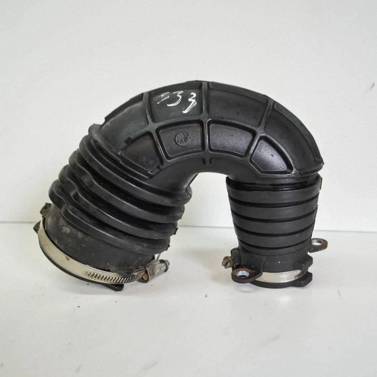 Część kanału dolotowego 4F0129615E