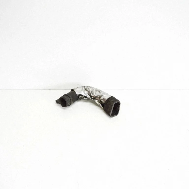 Õhu sisselaske voolik (-ud)/ toru (-d) – Volkswagen Phaeton (2002-2016)