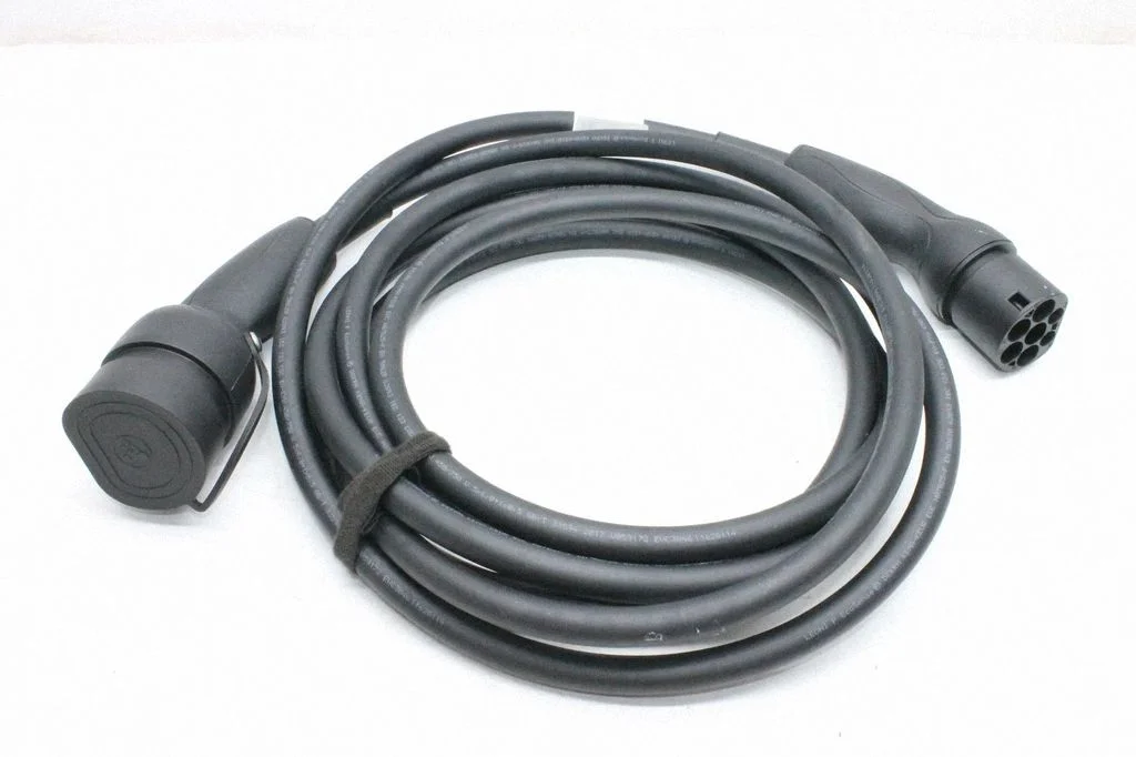 Electric car charging cable – Polestar 2 (2020-)
