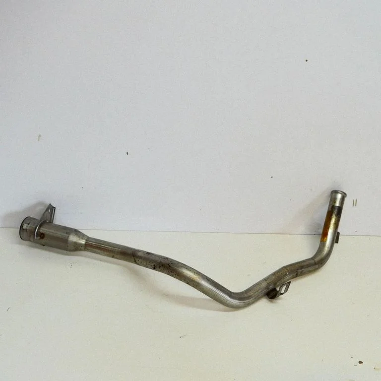 Fuel tank filler neck pipe – Jaguar XF X250 (2007-2015)